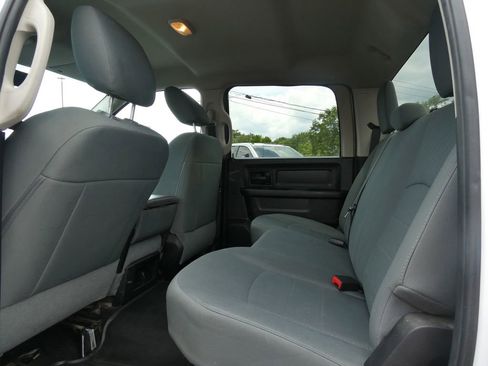Used 2014 RAM 1500 Express AWD/4WD image 17