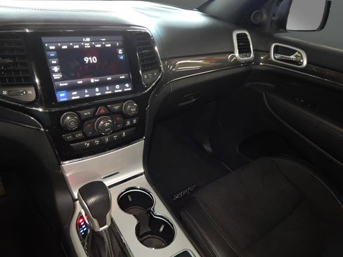 Used 2020 Jeep Grand Cherokee SRT w/ Trailer Tow Group IV image 25