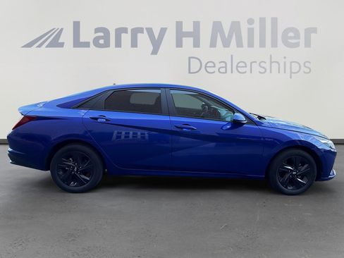 Certified 2023 Hyundai Elantra SEL FWD image 6