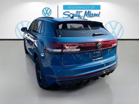 New 2026 Volkswagen Atlas Cross Sport SEL R-Line image 5