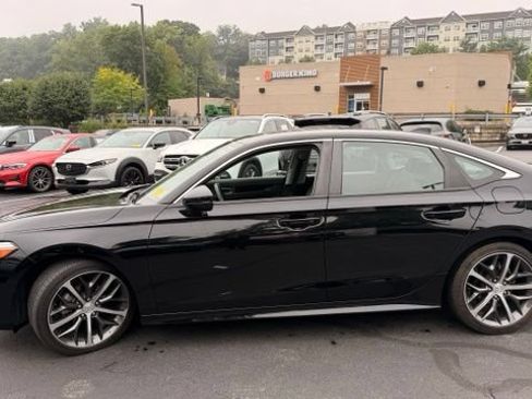 Used 2024 Honda Civic Touring image 8