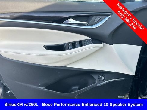 Used 2022 Buick Enclave Essence w/ Experience Buick Package image 12