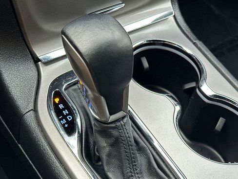 Used 2019 Jeep Grand Cherokee Limited image 23