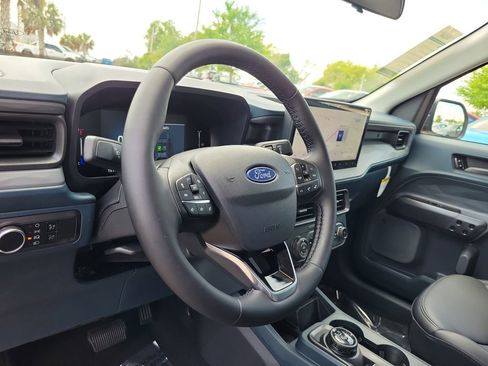 New 2026 Ford Maverick Lariat w/ Black Appearance Package image 15