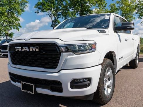 New 2026 RAM 1500 4x4 Crew Cab image 2