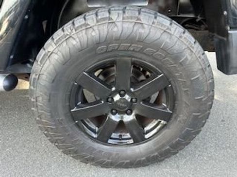 Used 2013 Jeep Wrangler Unlimited Sahara w/ Mopar Chrome Edition Group image 19