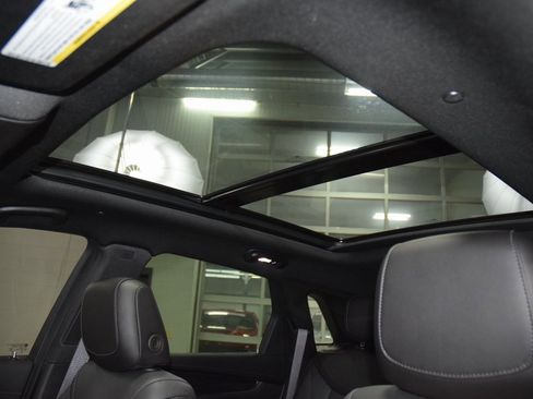 Used 2024 Cadillac XT5 Premium Luxury w/ Technology Package image 54