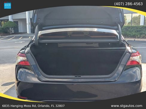 Used 2023 Toyota Camry SE image 31