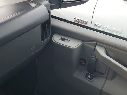 Used 2023 GMC Savana 2500 w/ Driver Convenience Package image 26