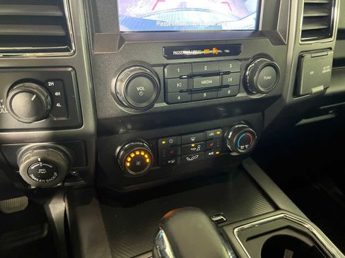 Used 2020 Ford F150 XLT w/ Equipment Group 302A Luxury AWD/4WD image 8