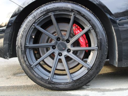 Used 2013 Cadillac CTS V w/ Wood Trim Package image 28