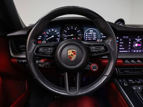 Certified 2022 Porsche 911 Carrera 4S AWD/4WD image 37