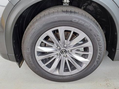 Used 2025 MAZDA CX-90 3.3 Turbo w/ Preferred Package AWD/4WD image 33
