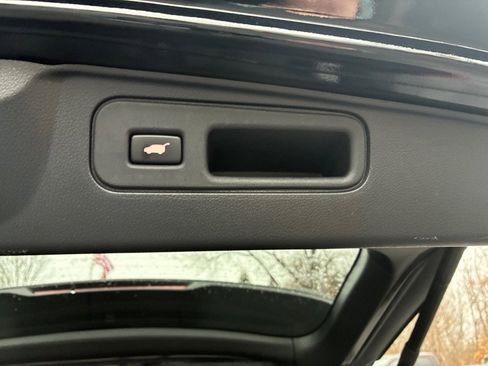 Used 2022 Honda Passport Elite image 16