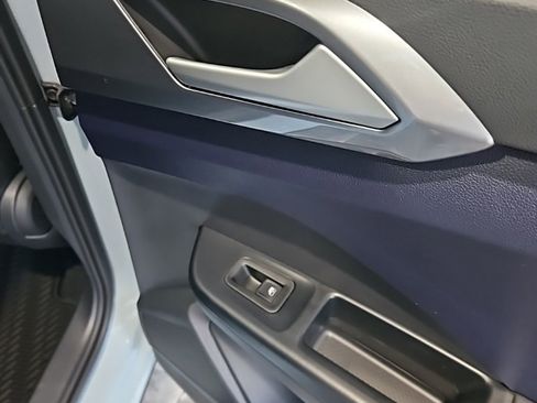 New 2026 Volkswagen Taos SEL image 16