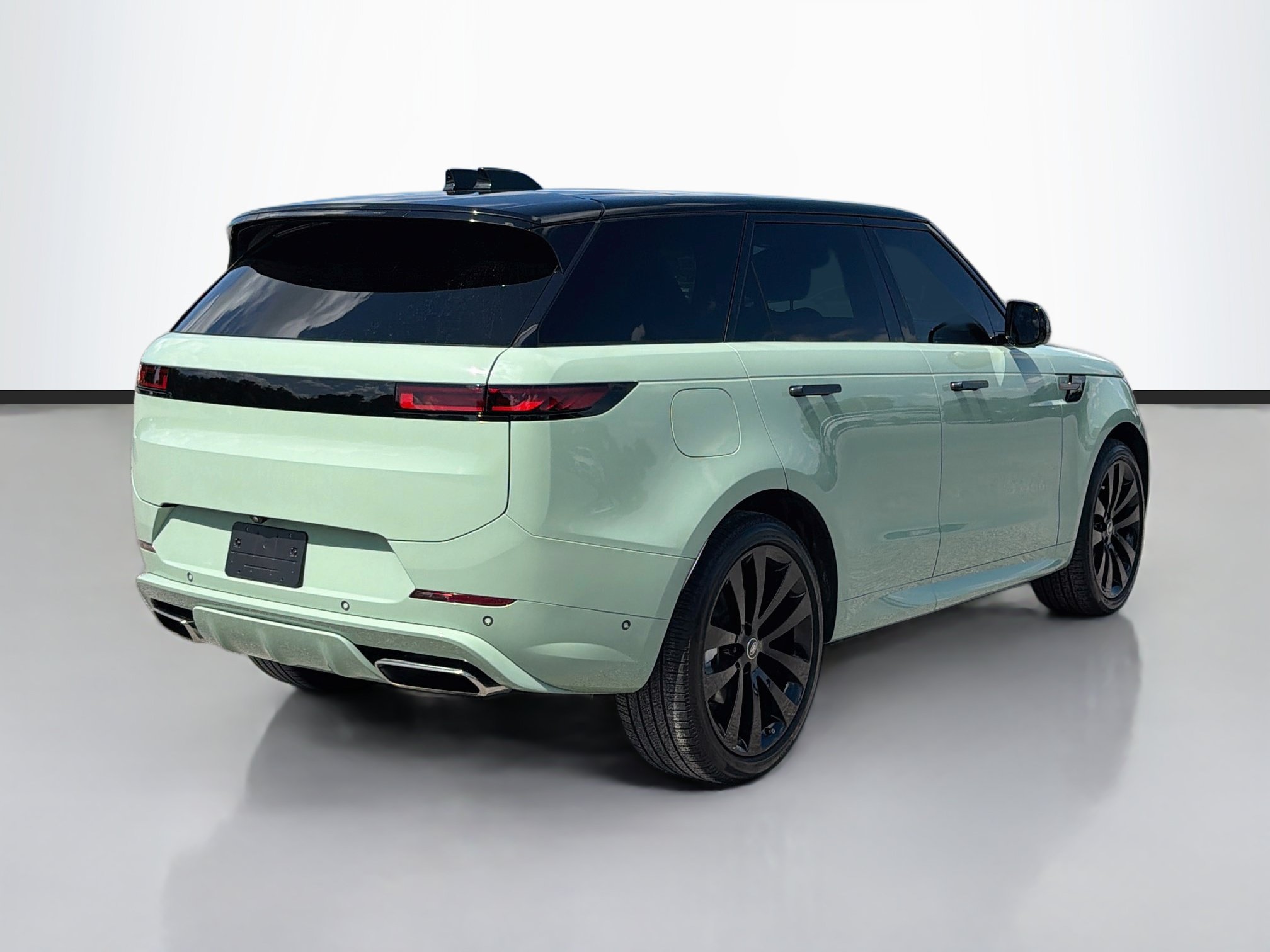 Used 2025 Land Rover Range Rover Sport Dynamic SE AWD/4WD image 5