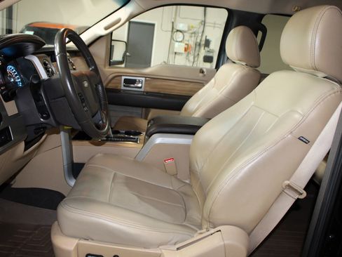 Used 2011 Ford F150 Lariat w/ Lariat Chrome Pkg AWD/4WD image 22