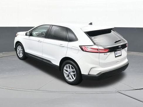 Used 2021 Ford Edge SE image 59