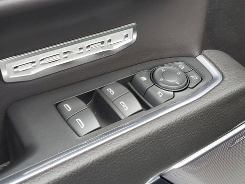 Certified 2024 GMC Sierra 1500 Denali AWD/4WD image 23