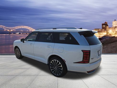 New 2026 Hyundai Palisade Calligraphy FWD image 3