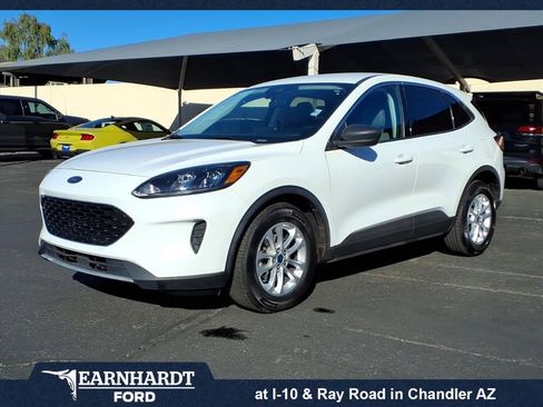 Certified 2022 Ford Escape SE image 1