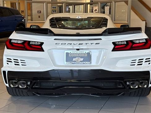 New 2025 Chevrolet Corvette E-Ray w/ Battery Protection Package image 4