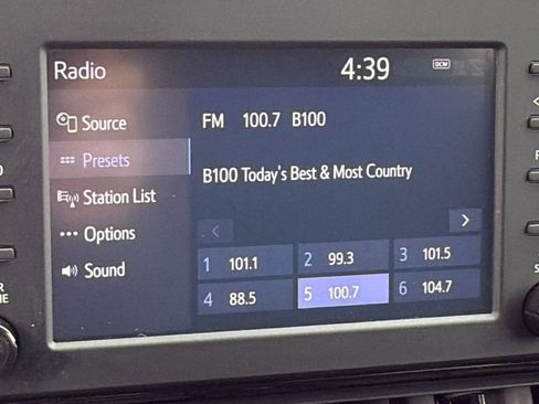 Used 2019 Toyota RAV4 LE image 16