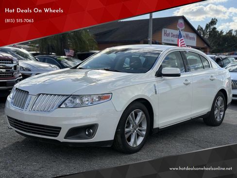 Used 2012 Lincoln MKS image 1