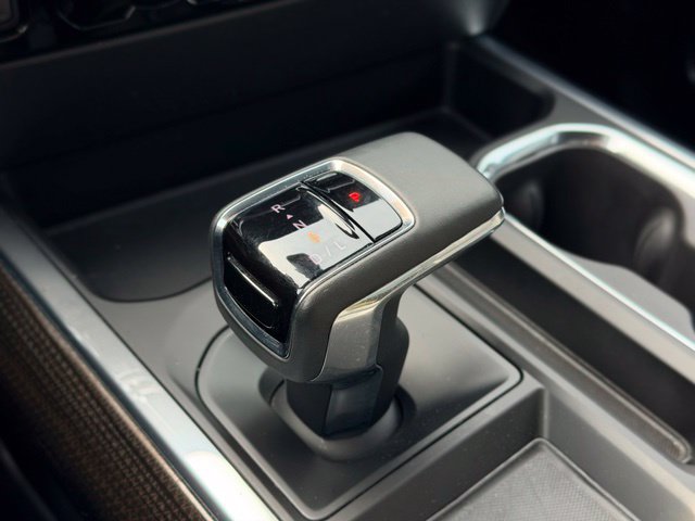 Used 2023 Chevrolet Silverado 1500 RST AWD/4WD image 18