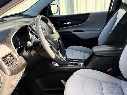 Used 2020 Chevrolet Equinox LS AWD/4WD image 12