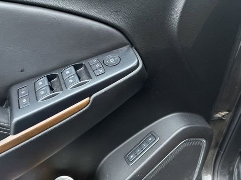 Used 2019 GMC Yukon XL Denali w/ Open Road Package image 12