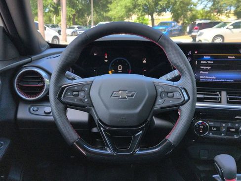 New 2026 Chevrolet Trax RS w/ Sunroof Package FWD image 11