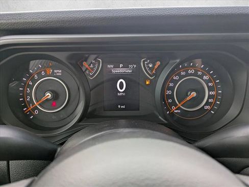 New 2026 Jeep Gladiator Sport image 10