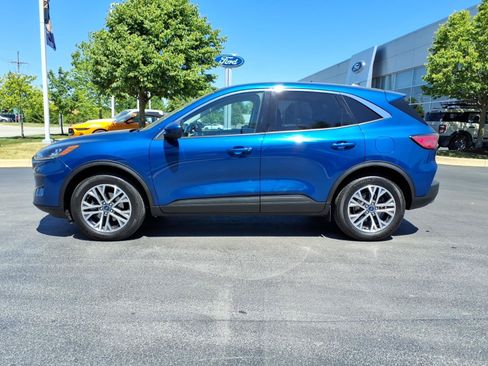 Certified 2022 Ford Escape SEL AWD/4WD image 4