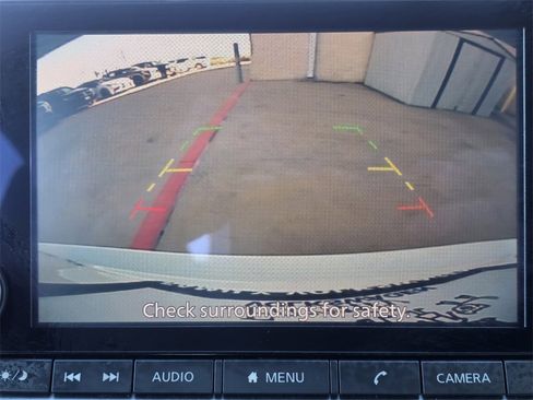 Used 2023 Nissan Altima 2.5 SV image 14