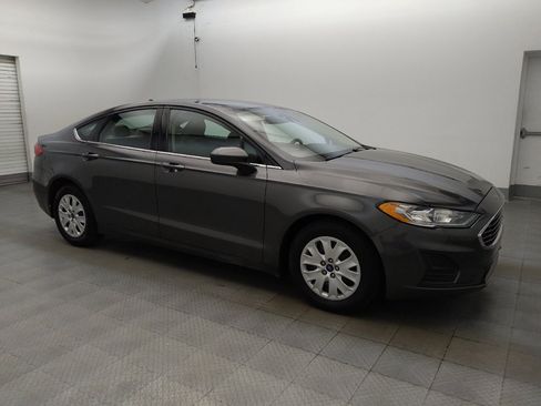 Used 2020 Ford Fusion S FWD image 11