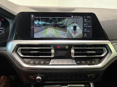 Used 2021 BMW M4 Coupe w/ Executive Package image 29