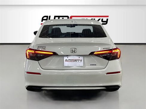 Used 2025 Honda Civic Sport image 6