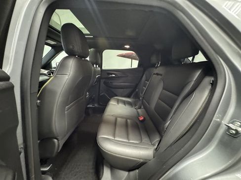 Used 2024 Chevrolet TrailBlazer ACTIV w/ Convenience Package AWD/4WD image 13
