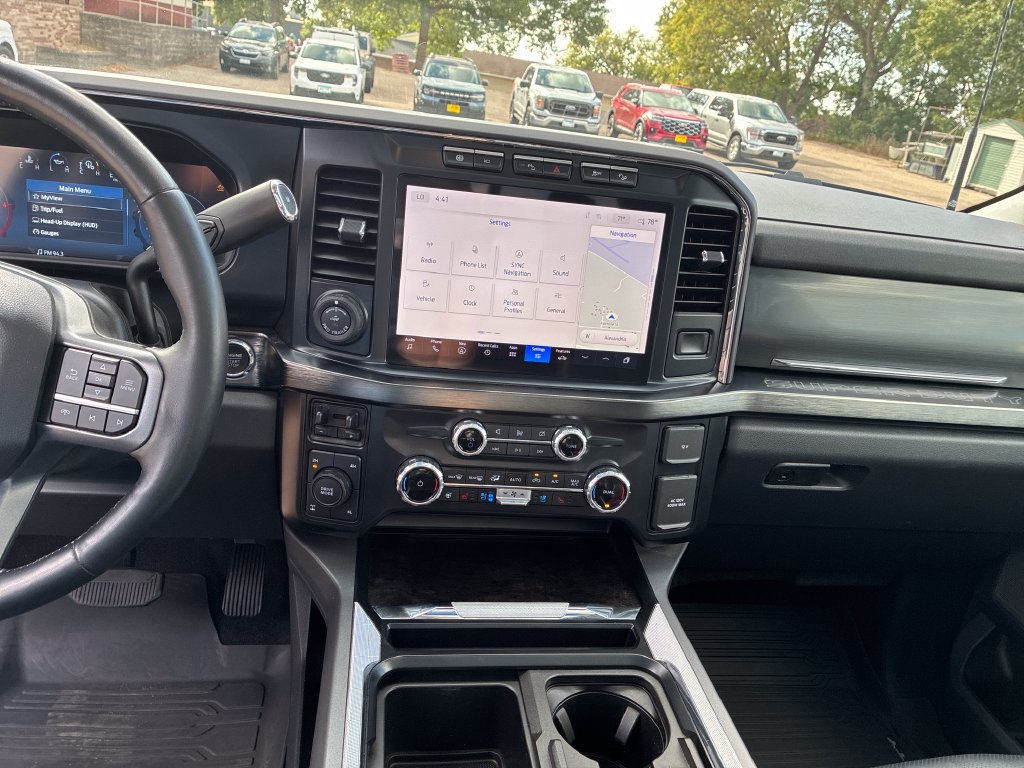 Used 2023 Ford F350 Lariat w/ Lariat Ultimate Package AWD/4WD image 18