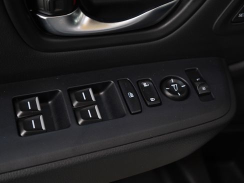 Used 2023 Honda Pilot EX-L image 25