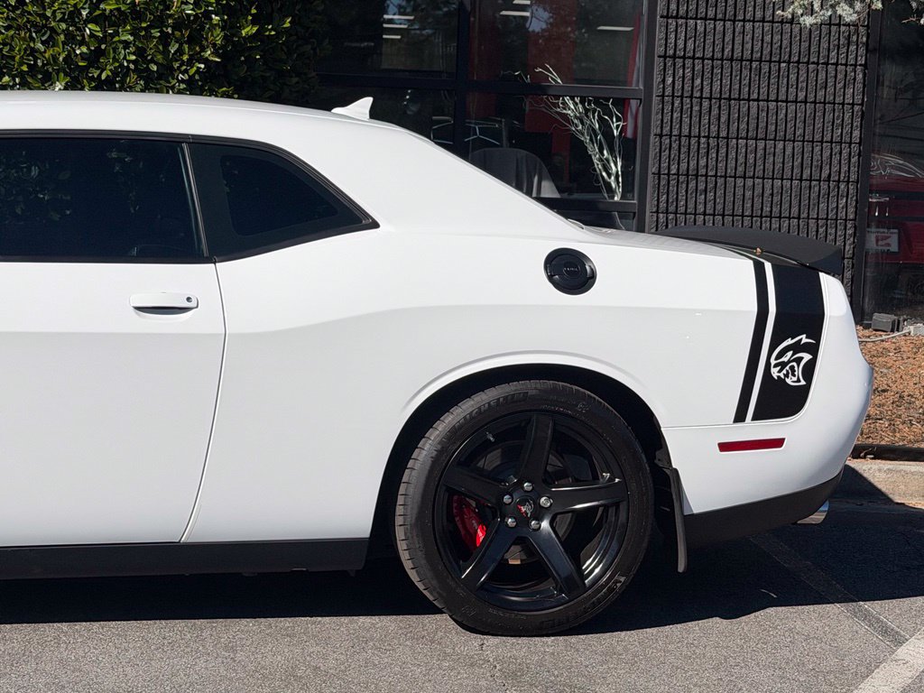 Used 2020 Dodge Challenger SRT Hellcat w/ Plus Package RWD image 11
