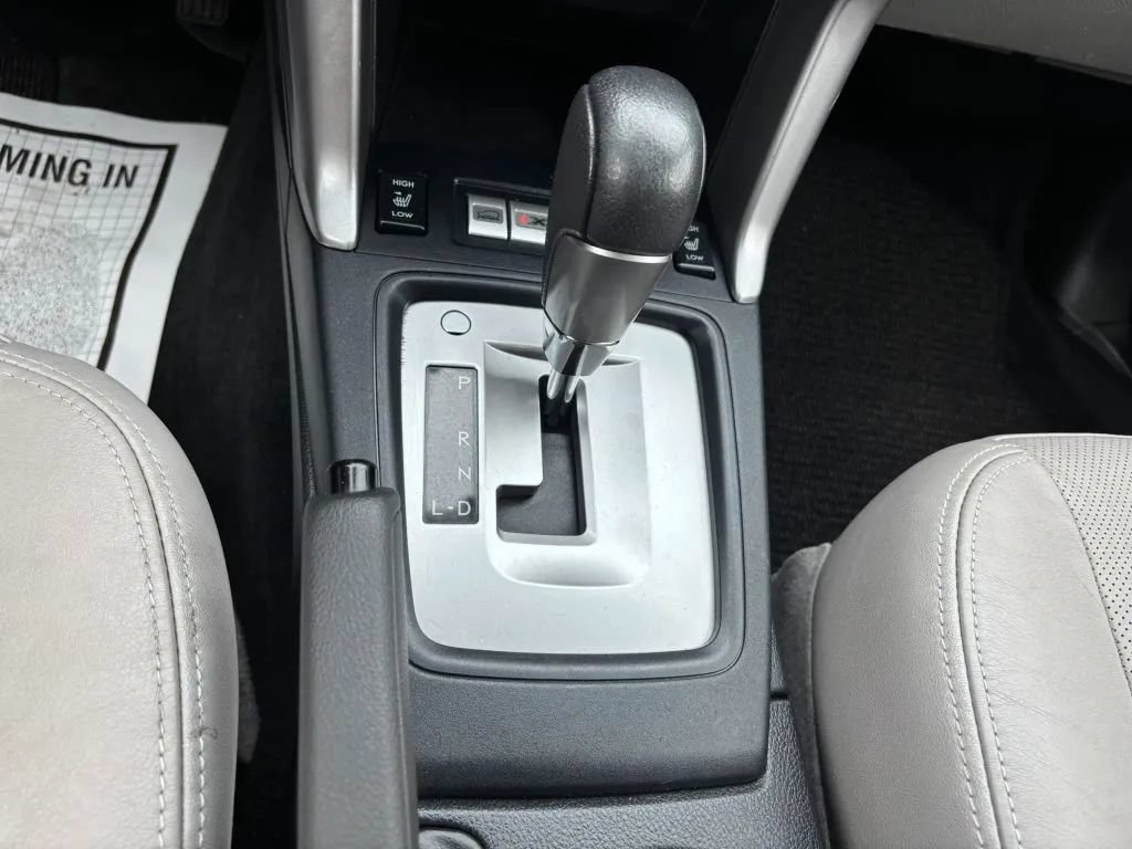 Used 2016 Subaru Forester 2.5i Limited AWD/4WD image 25