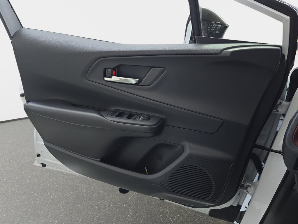 Used 2023 Toyota Prius Prime FWD image 27