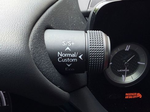 Used 2023 Lexus ES 300h F Sport FWD image 37