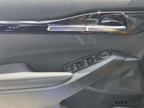 Certified 2025 Kia Seltos X-Line AWD/4WD image 30