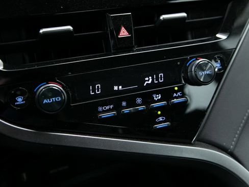 Used 2023 Toyota Camry LE image 19