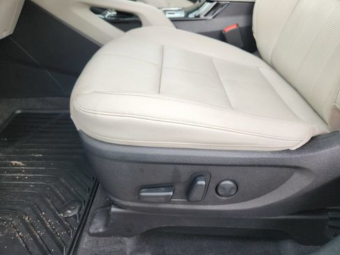 Used 2022 Kia Telluride EX w/ EX Premium Package AWD/4WD image 23