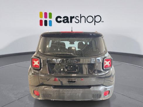 Used 2023 Jeep Renegade Altitude AWD/4WD image 4