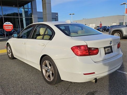 Used 2014 BMW 320i Sedan image 5